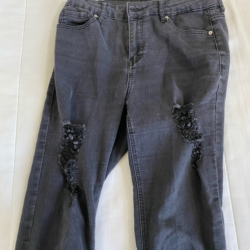 Guess High Waist Ripped Skinny Stretchy Jeans😍